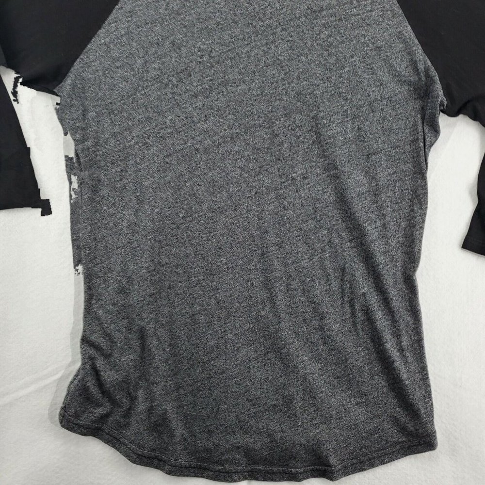 CHICAGO BLACKHAWKS Shirt Men’s 3/4 Sleeve Gray Large 2015 Stanley Cup - Picture 8 of 10